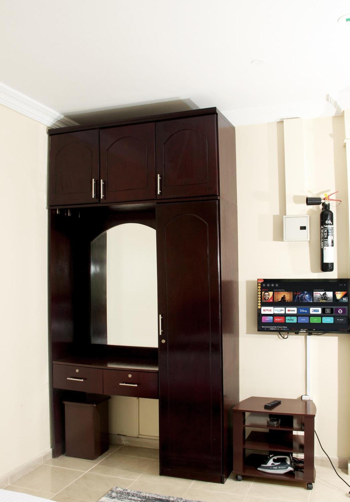 Al Barakah Hotel Sharjah Ngoại thất bức ảnh